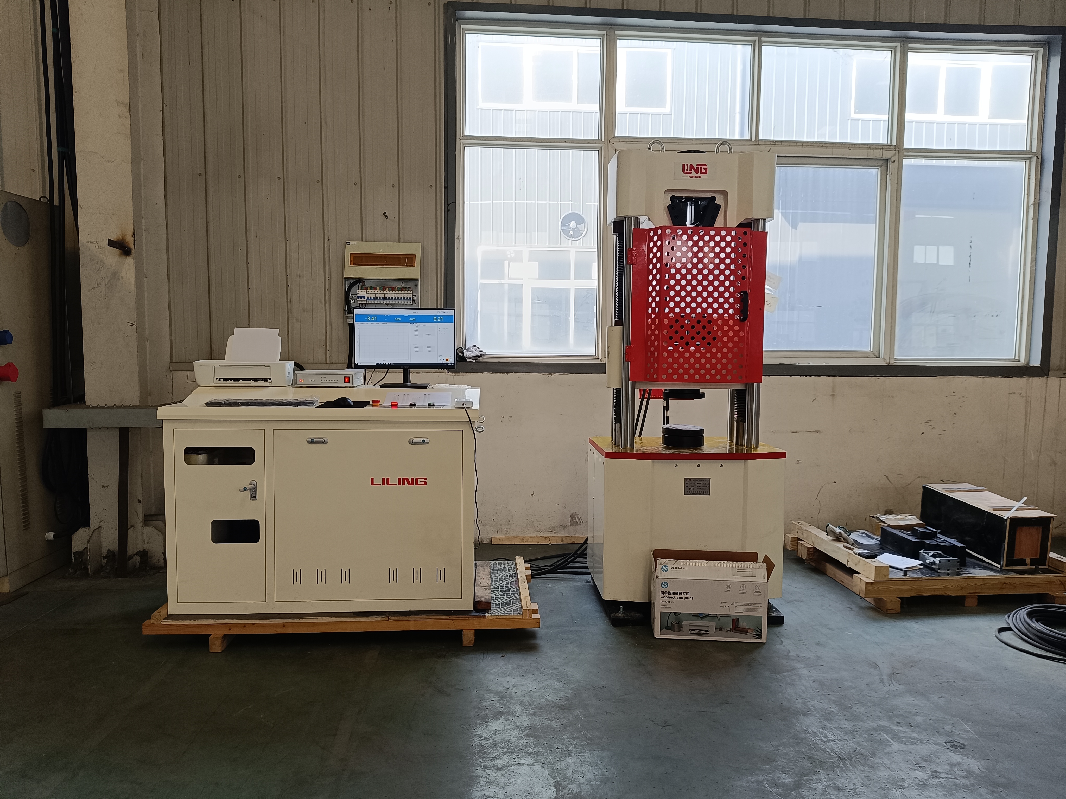 电液伺服万能试验机操作规范